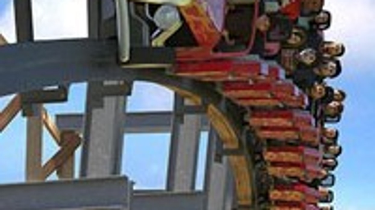 Dollywood Lightening Rodd wooden rollercoaster