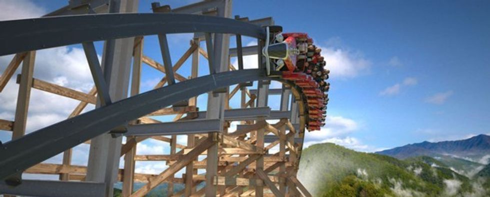 Dollywood Lightening Rodd wooden rollercoaster