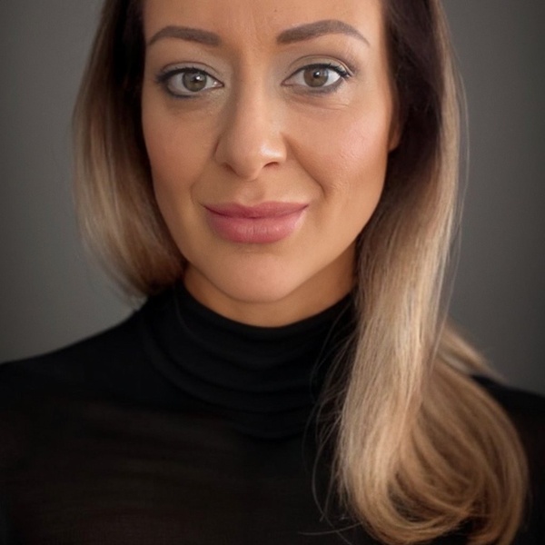 Dorothy di stefano headshot