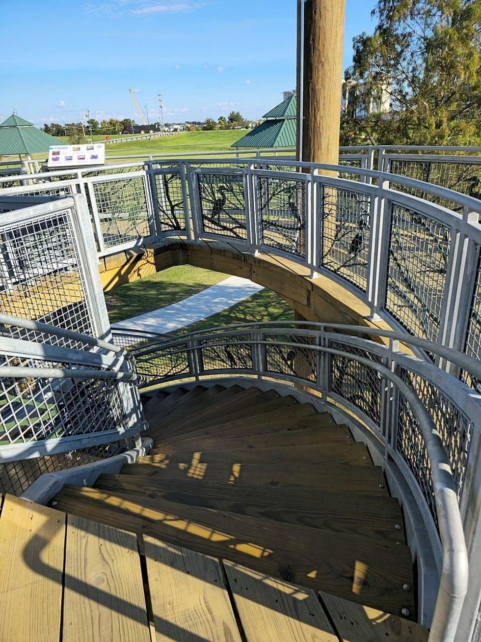 Downtown Fabworks Bucktown Birds Nest