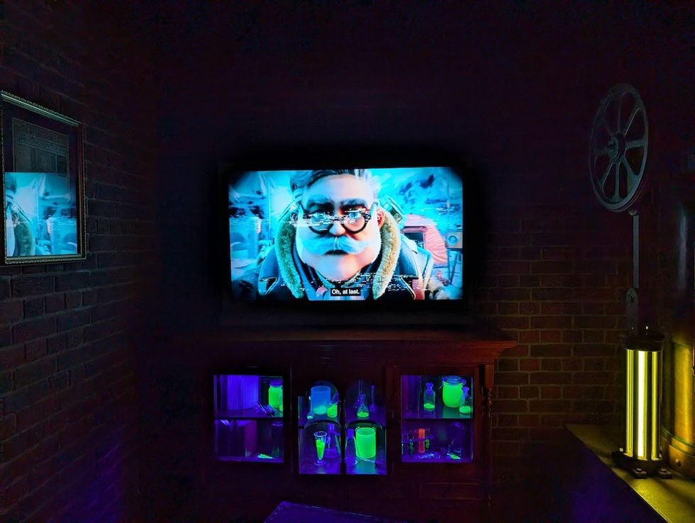 Dr. Kinley Ghostly Manor