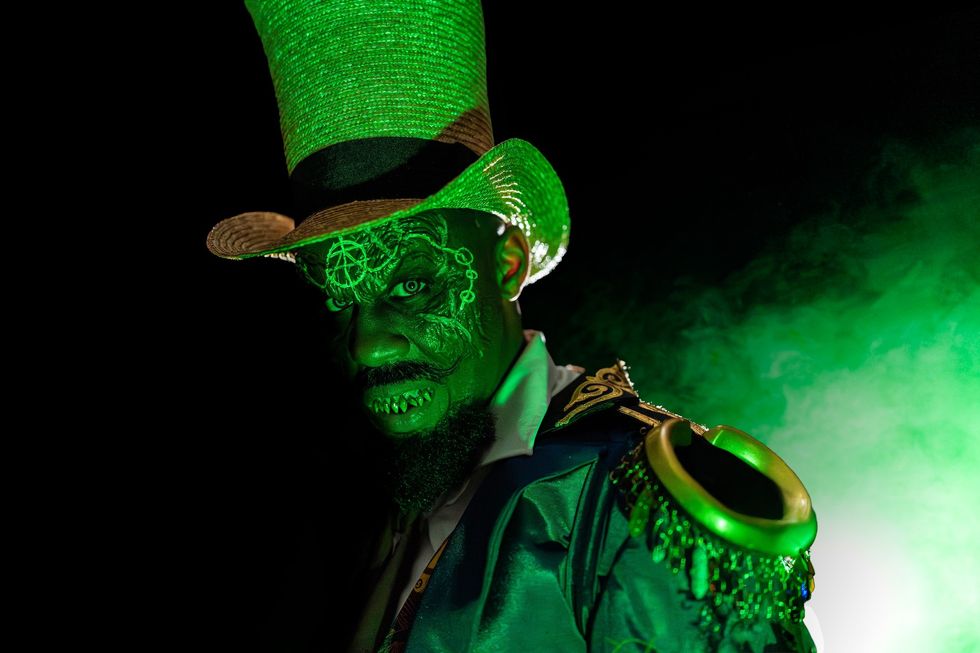 dr oddfellow universal halloween horror nights