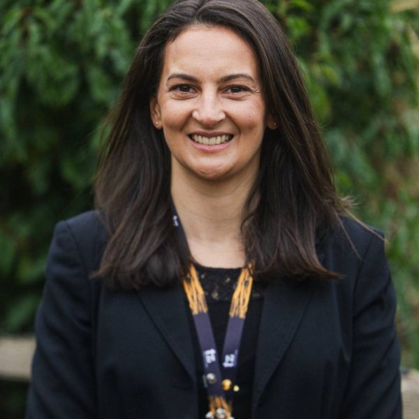 Dr Rebecca Biddle head shot