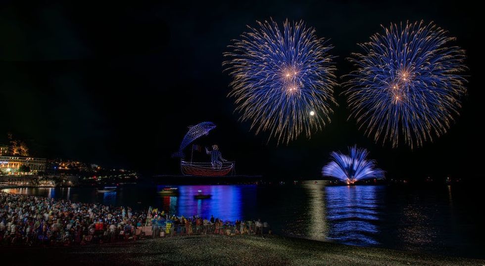 Drone show from Dronisos in Nice