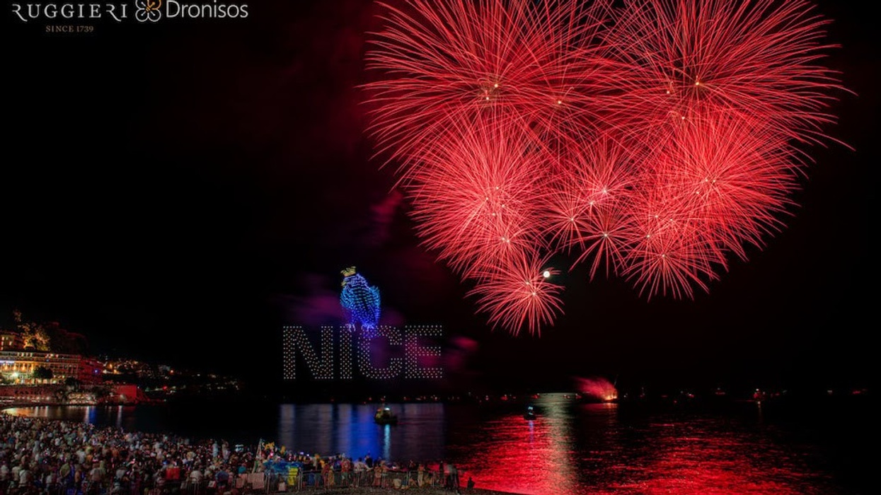 Dronisos drone show Nice
