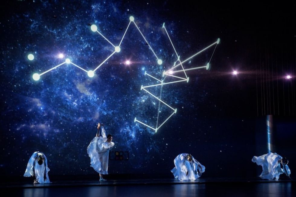 Dubai Hipa Hope Awards Dronisos