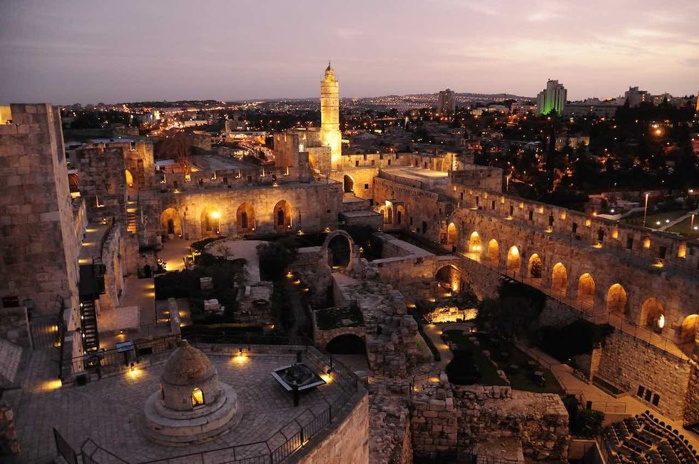 Dusk at the Citadel. tower of david museum. Naftali Hilger