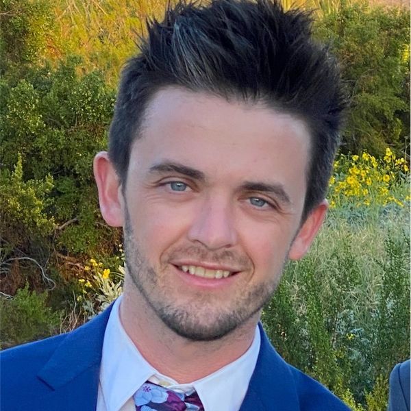 Dustin Schofield Headshot