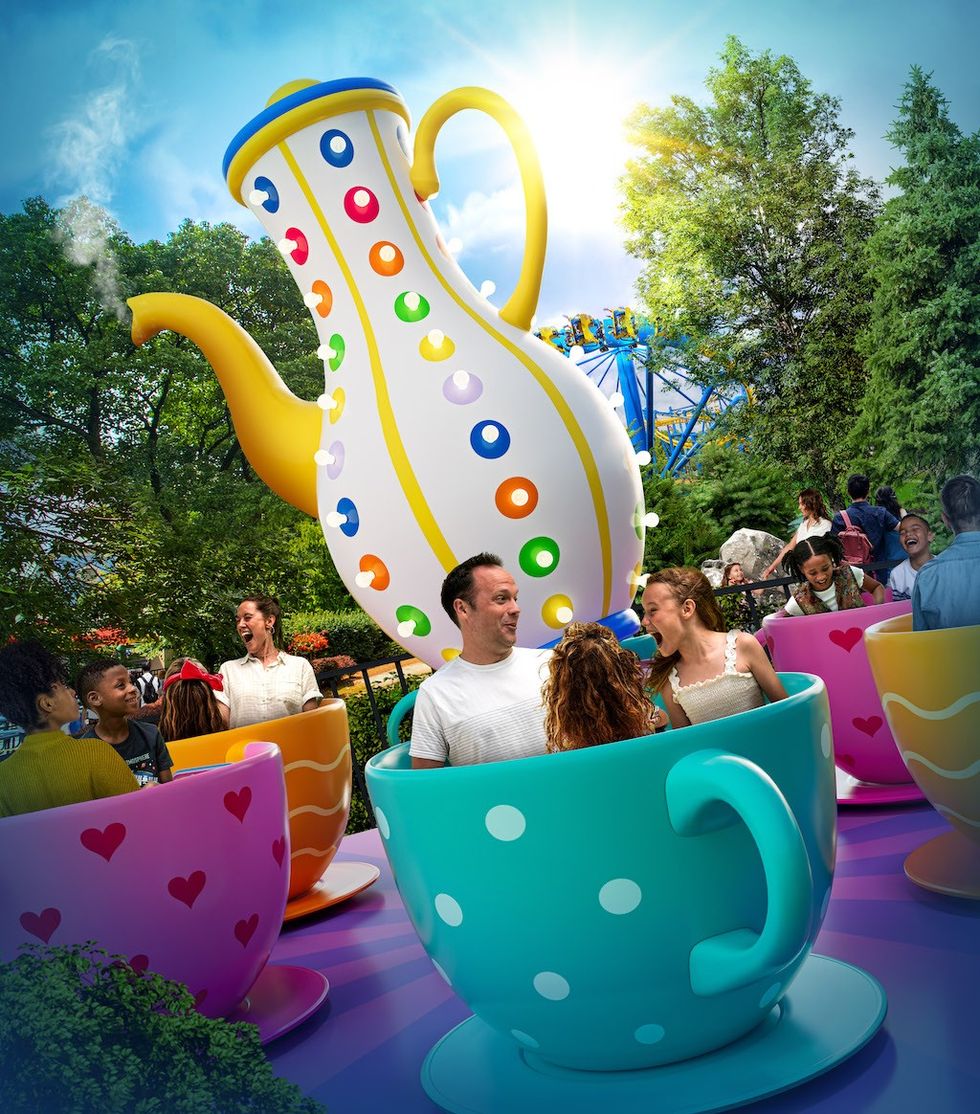 Dutch Wonderland Topsy Turvy Tea Party