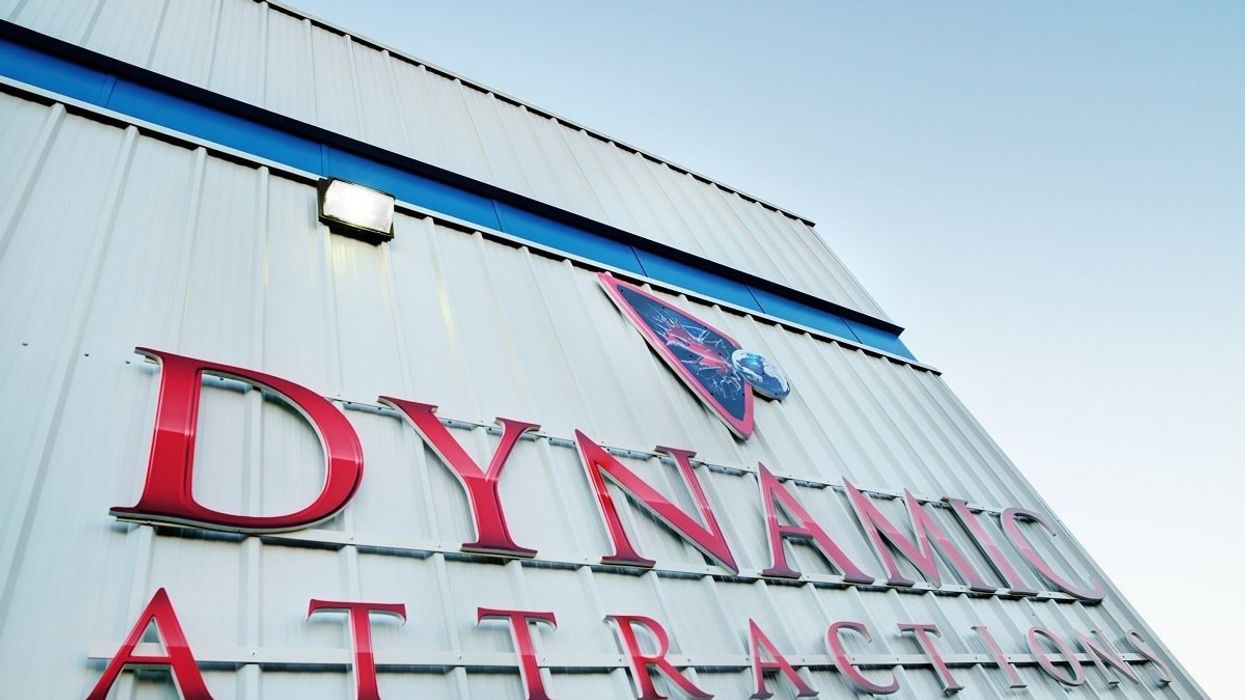 Dynamic Attractions Exterior
