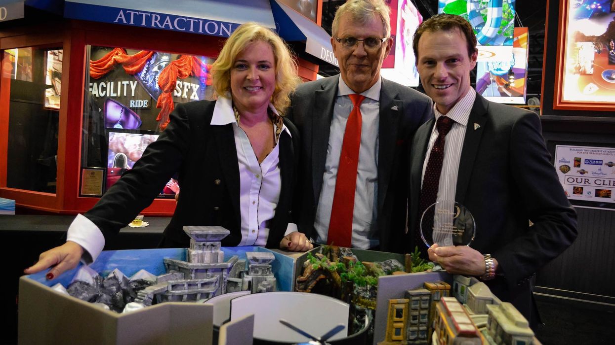 dynamic attractions wins iaapa brass ring award