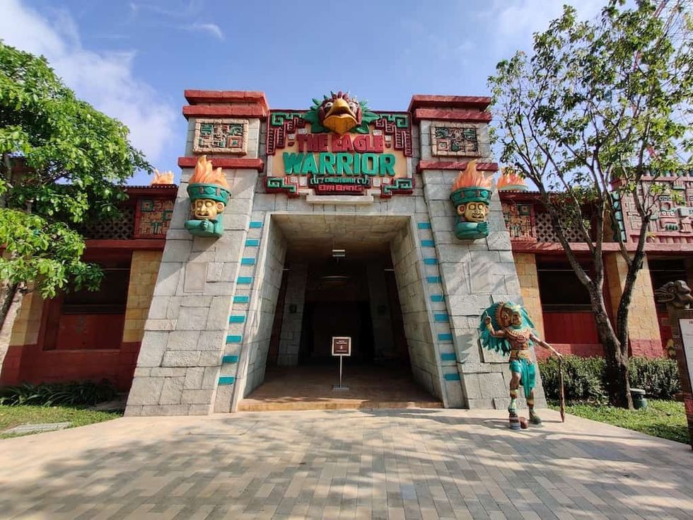 Eagle Warrior coaster vinwonders