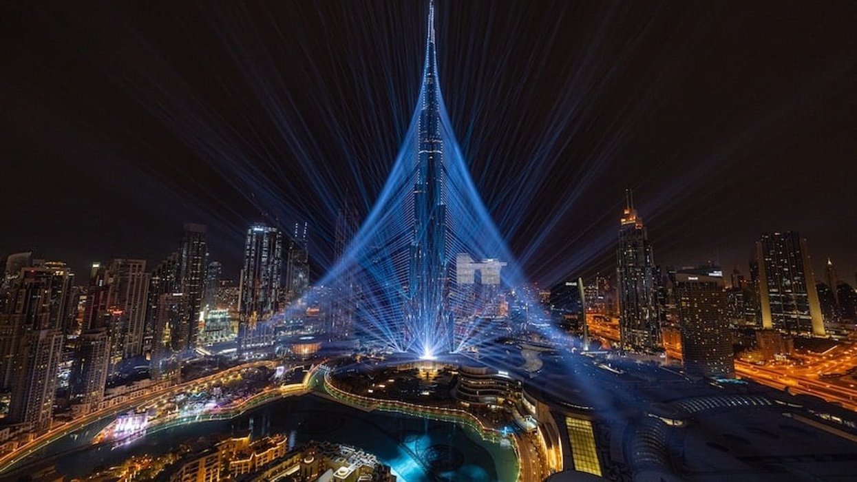 ECA2_Burj Khalifa show