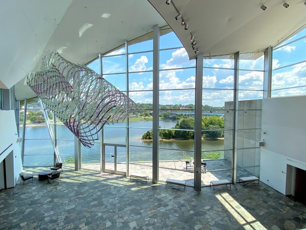 ECP FCI Hunter Museum Lobby Overlooking Tennessee River. Image Courtesy of Hunter Museum of American Art.