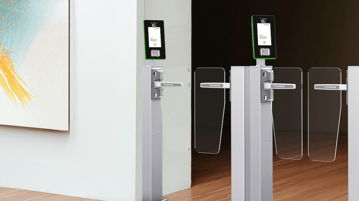 HỆ THỐNG KIỂM SOÁT RA VÀO NHÀ HÁT 7 Image