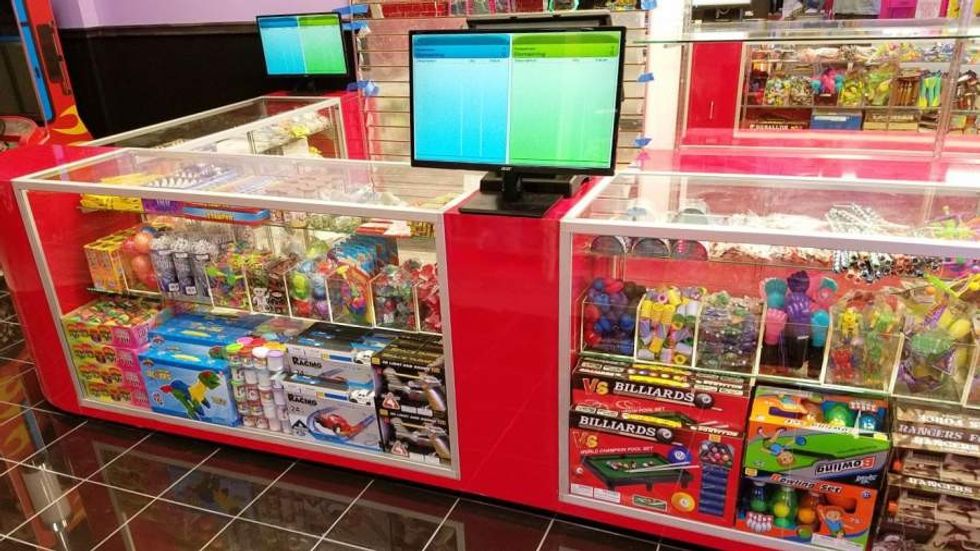 Embed celebrates 17th installation for Hawaii-based FEC chain Fun Factory