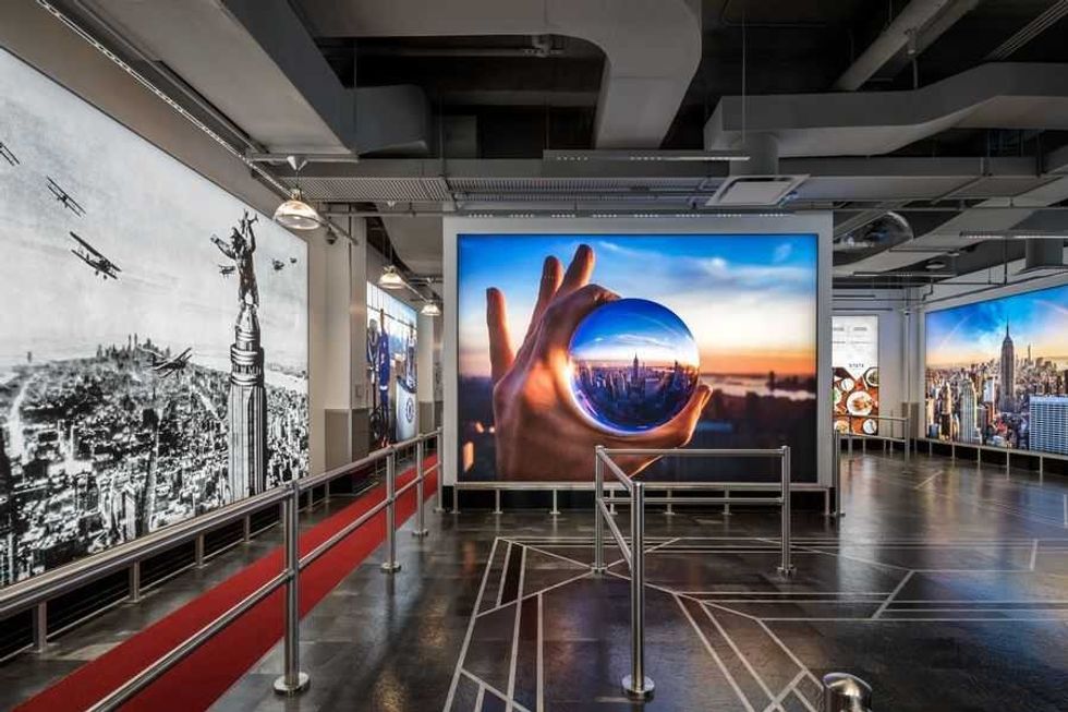 Empire-State-Building-Queue-2