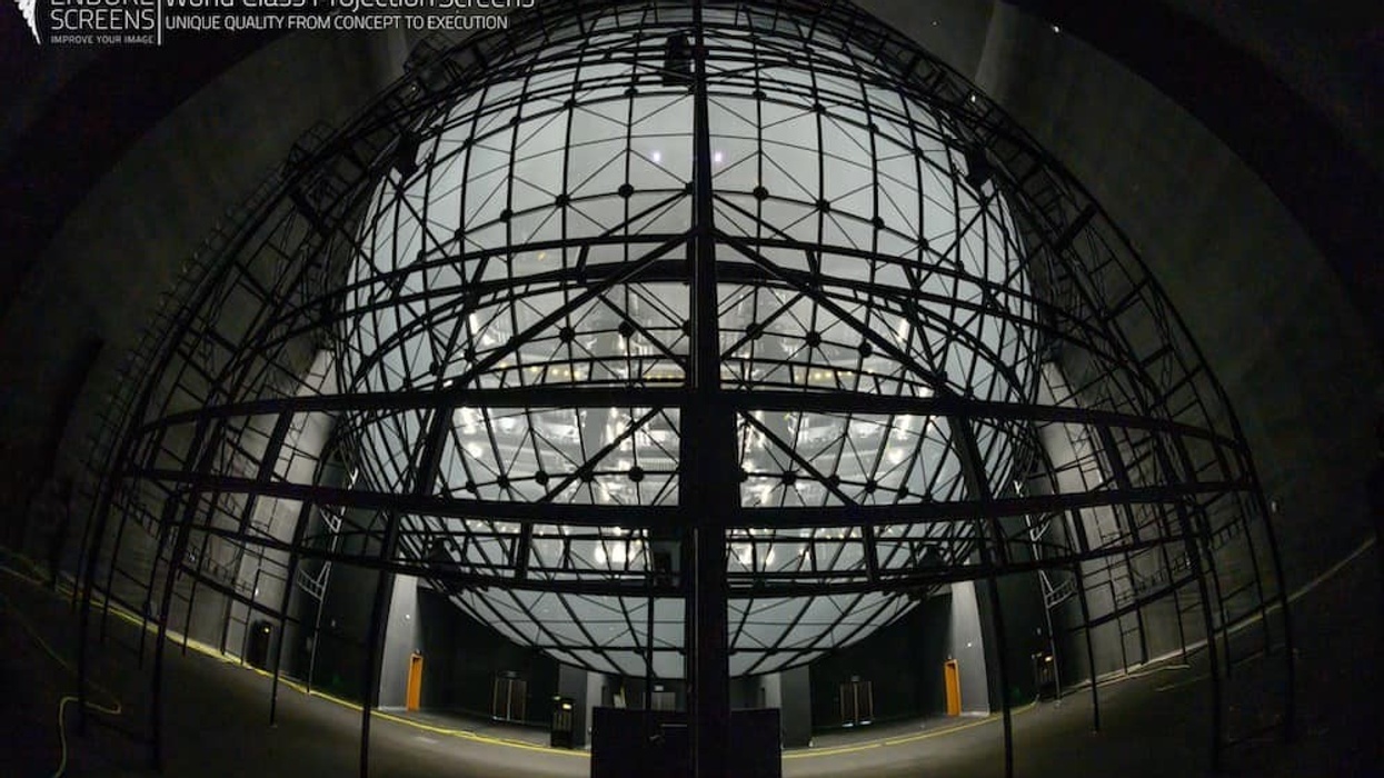 Endurescreens planetarium screen