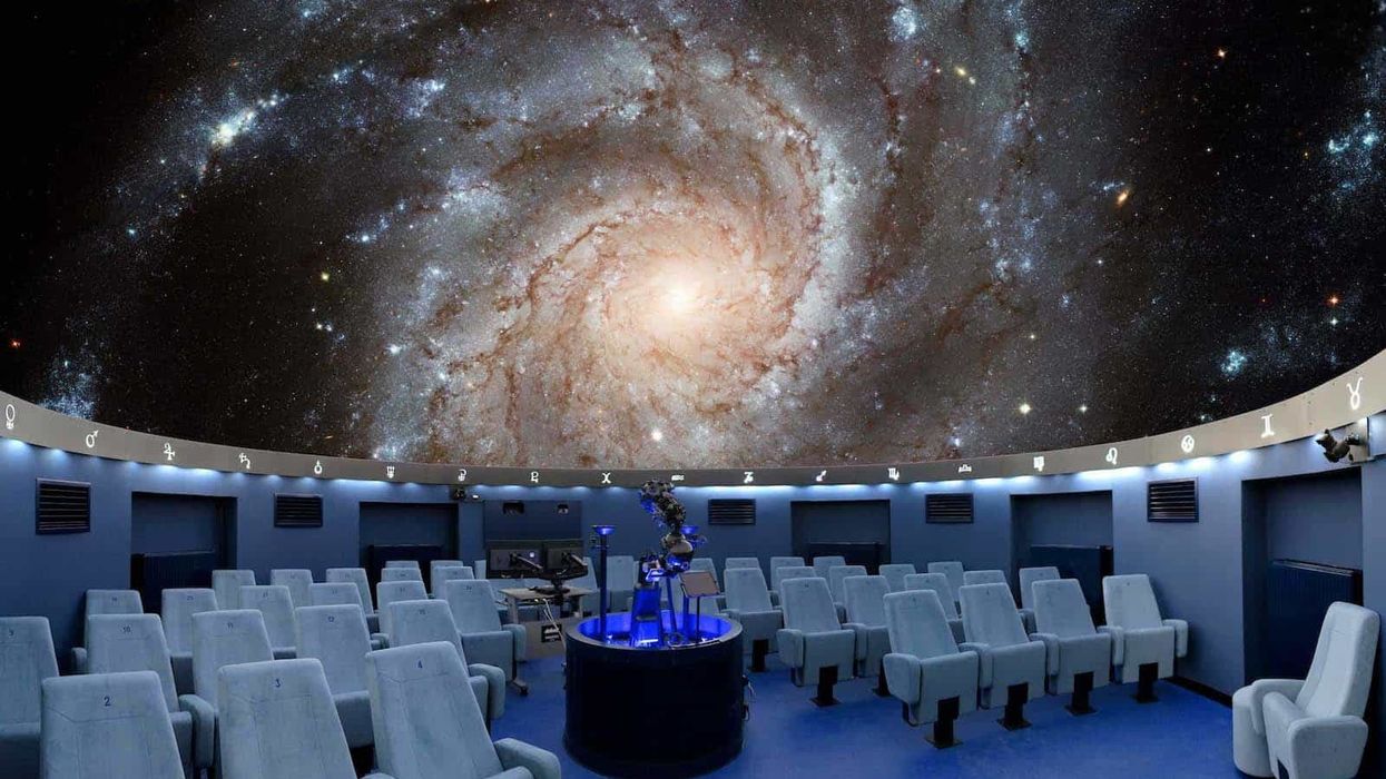 Endurescreens planetarium