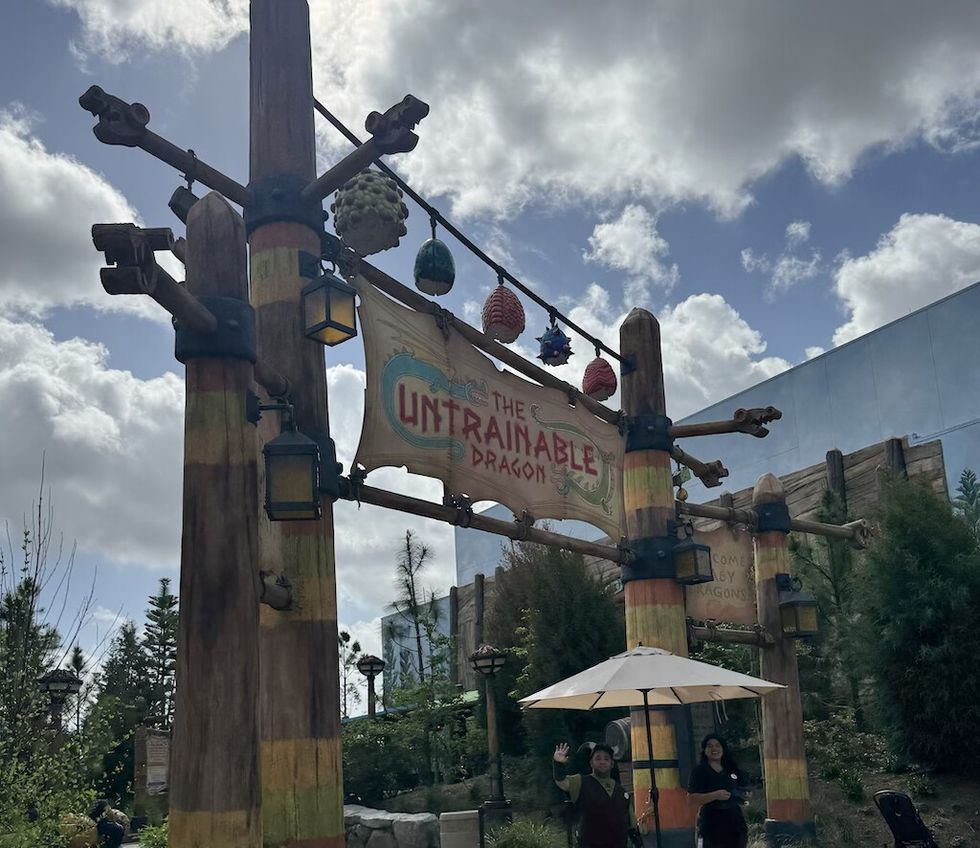 Entrance to the Untrainable Dragon at Isle of Berk Universal Epic Universe