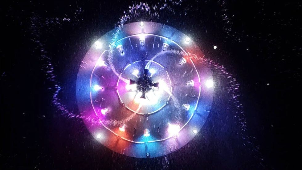 EPS aquatic catherine wheel