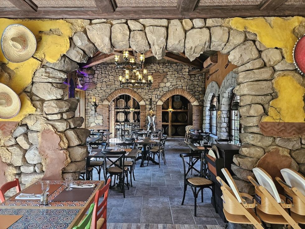 Erizo restaurant Nigloland Universal Rocks