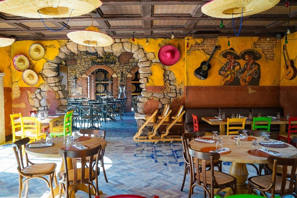 ERIZO ROOM BY NIGLOLAND