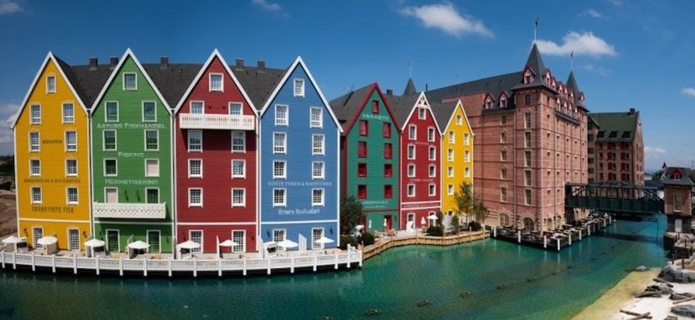 Europa Park Hotels Kronasar e1574351891201