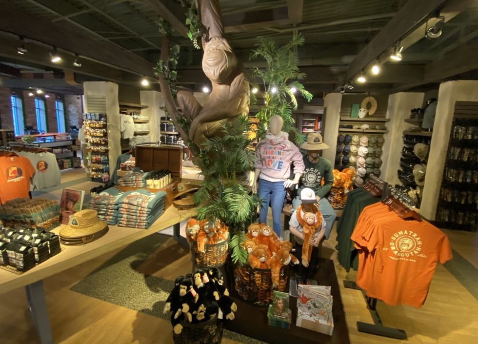 Event Network Indianapolis Zoo partnership extended apparel