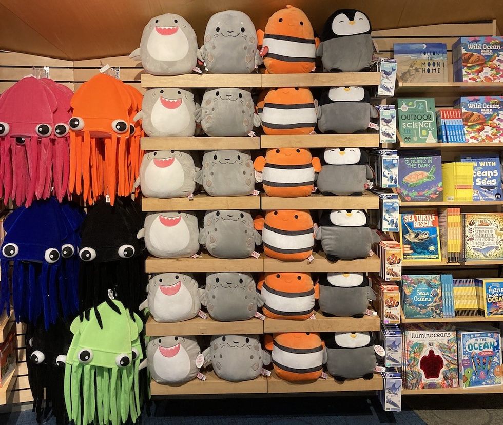 Event Network Recycled Plush New England Aquarium