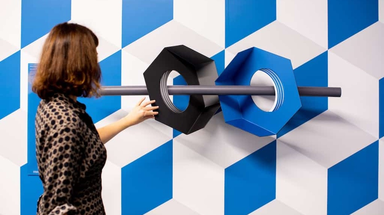 exhibit at museum of illusions