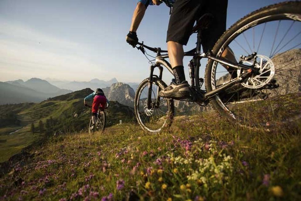 EXTREME DESTINATION WALES Mountain Trails