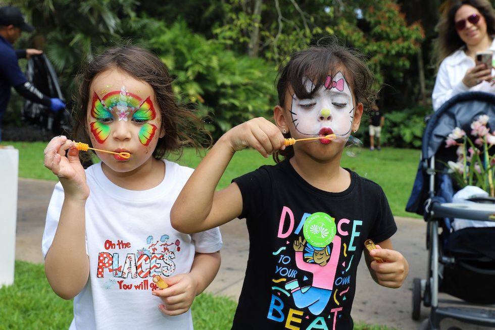 facepainting at Fairchild garden