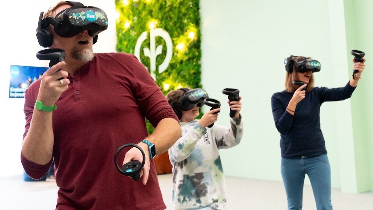 Family-playing-Park-Playground