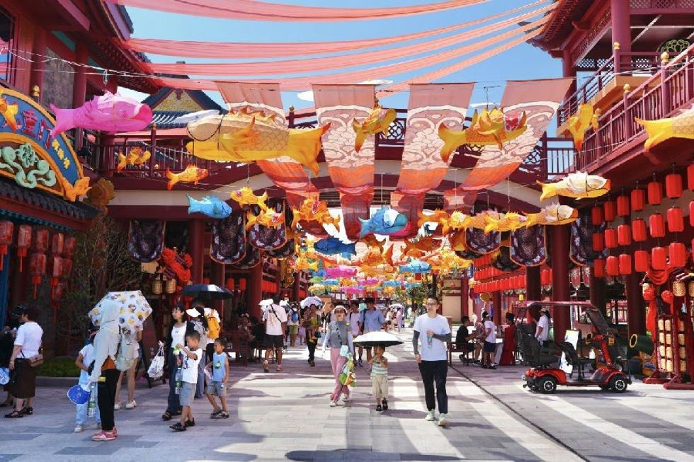 Fantawild Oriental Legend Ziyang themed street