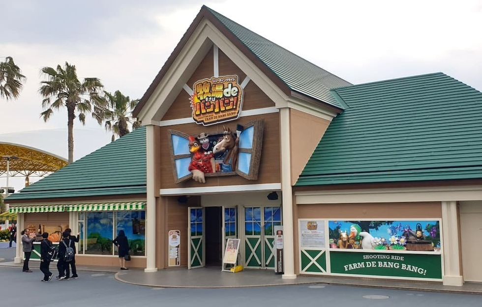 Farm-Fair-dark-ride-by-Lagotronics-Projects-Nagashima-Spa-Land-ride-building-