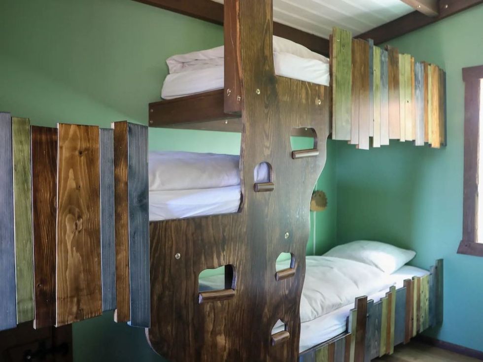 Farup Sommerland tree house bunk beds