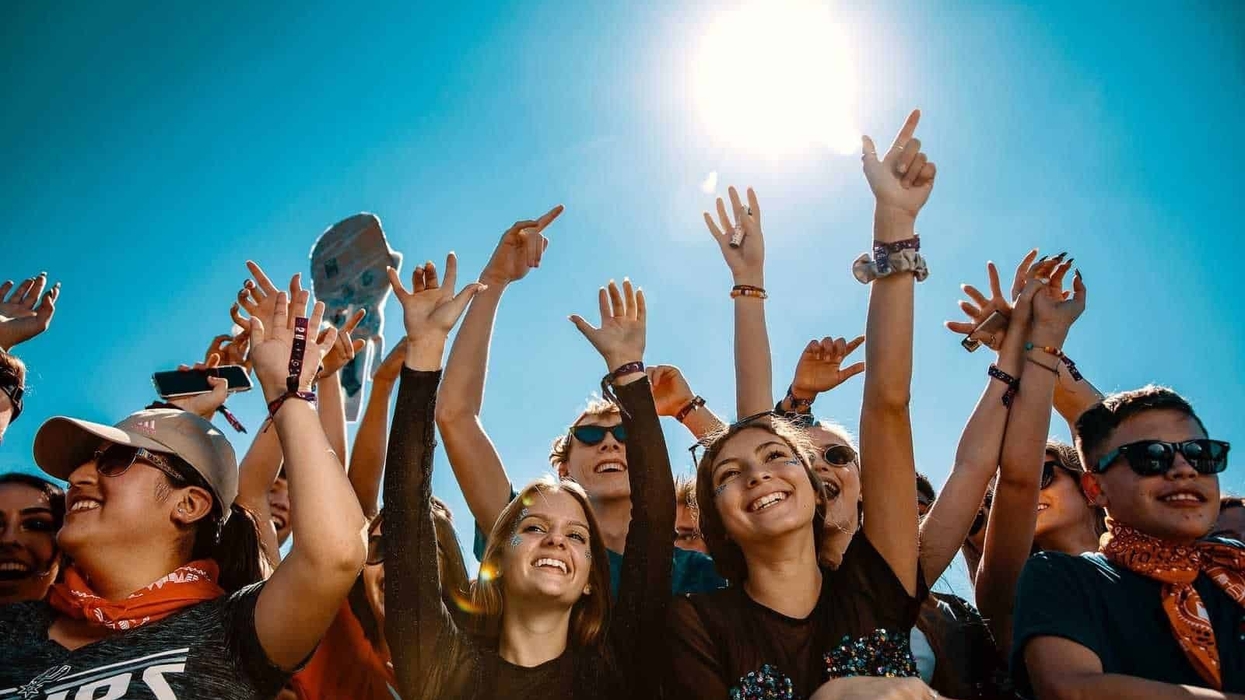 Festival goers enjoying themselves at Mala Luna Music Festival, Connect&GO