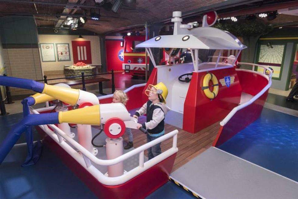 FiremanSam Children Plying MattelPlay Liverpool