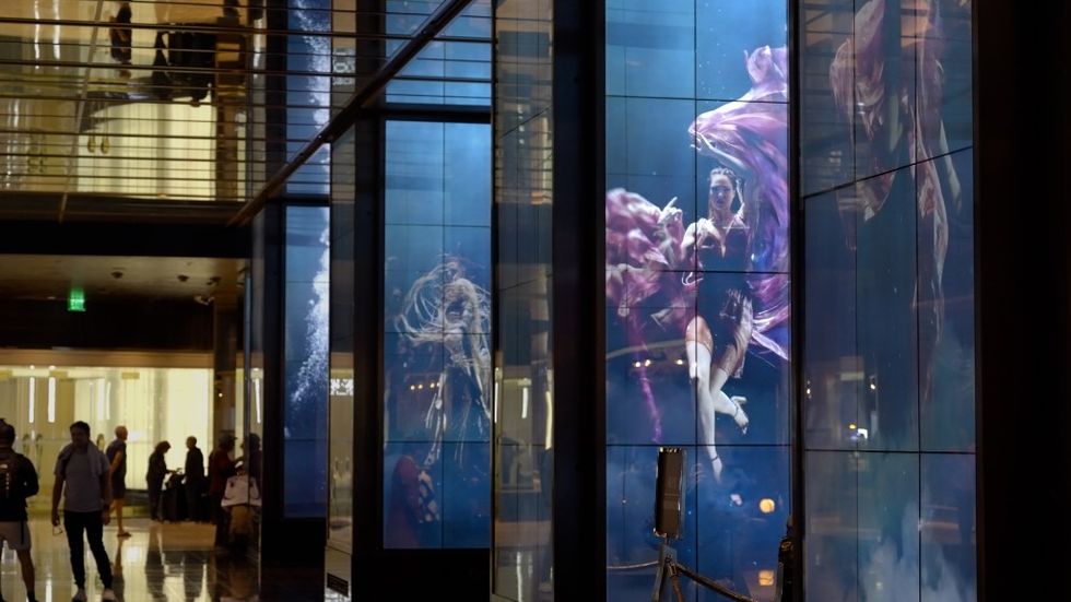 Float4 creates dreamlike multimedia artwork for The Cosmopolitan of Las ...