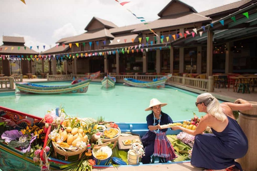 floating market Andamanda Phuket