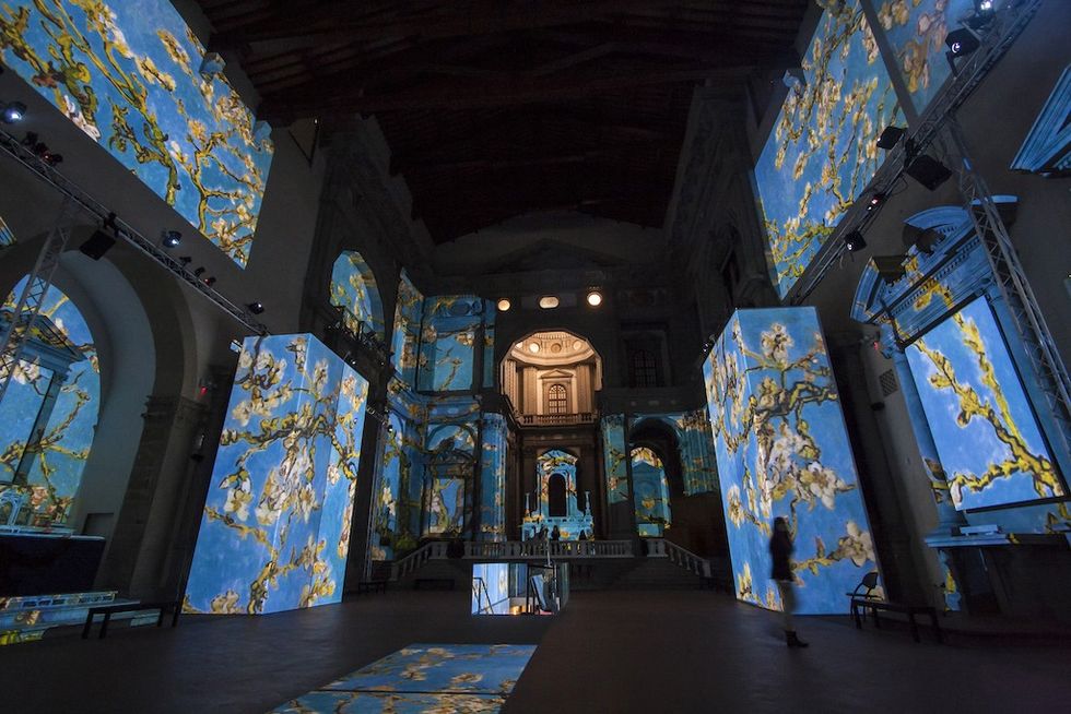 Florence Van Gogh Alive Grande