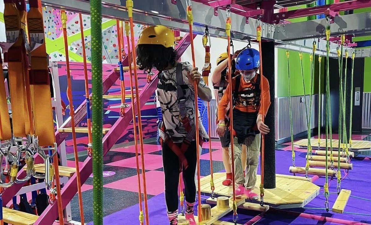 Flying Squirrel ropes course