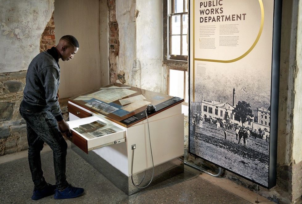 formula d exhibit design