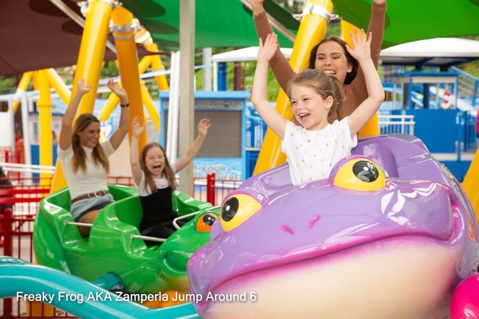 Freaky Frog Zamperla Luna Park