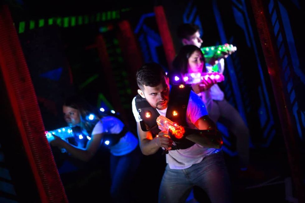 friends-playing-laser-tag