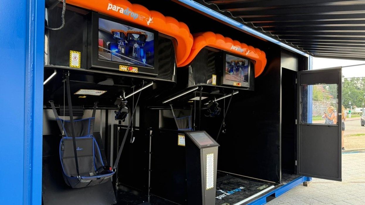 Frontgrid Paradrop VR Pod