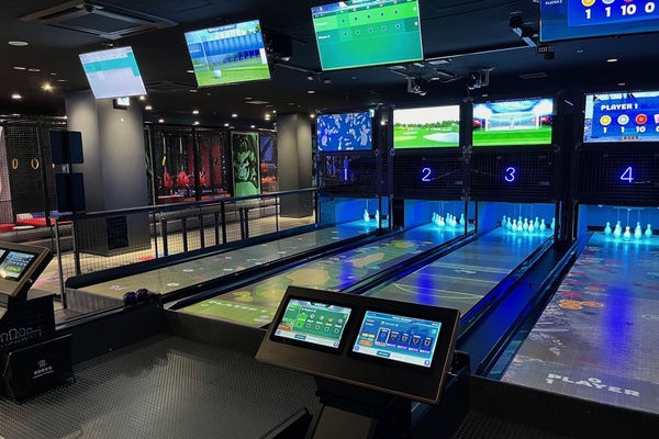 funk platform for bowling