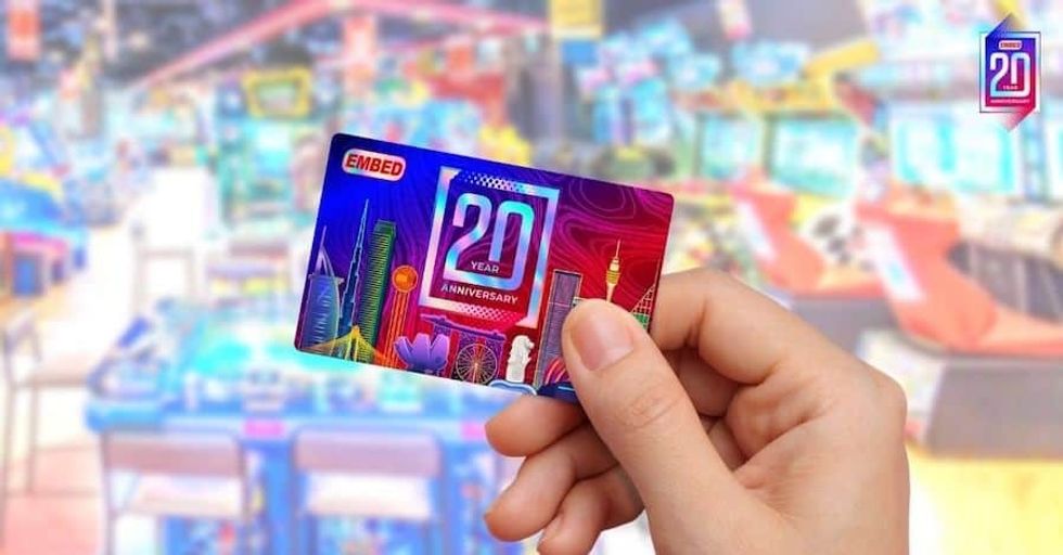 Gamecard_Embed-20-year-anniversary