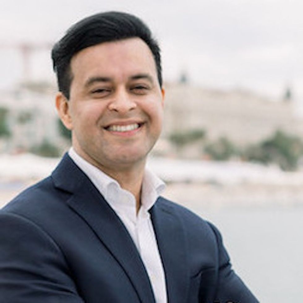 Gautam Chandna E:M Group